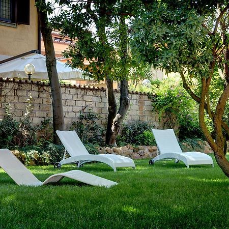 Appia Antica Resort Rome Exterior photo