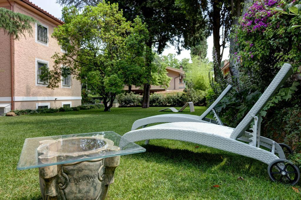 Appia Antica Resort Rome Exterior photo